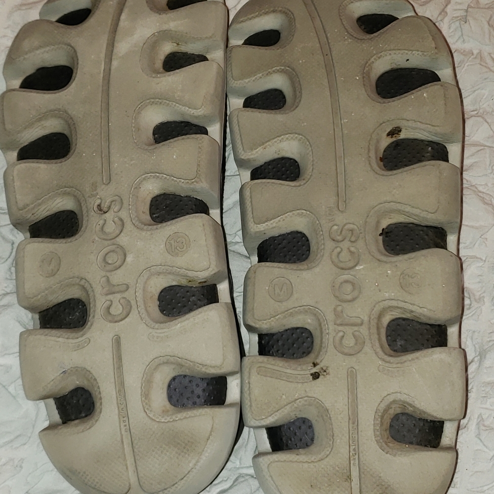 Shoes - Picture 4 of 4
